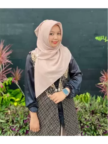 Tri Endang Sumiyarsih, S.Pd